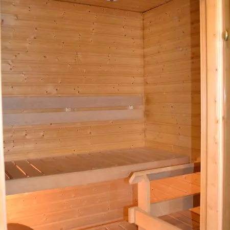 Apartamento Yllaes A9206 Talvikaudelle 25-26 Hinta Sisaeltaeae 2kpl Hissilippuja!